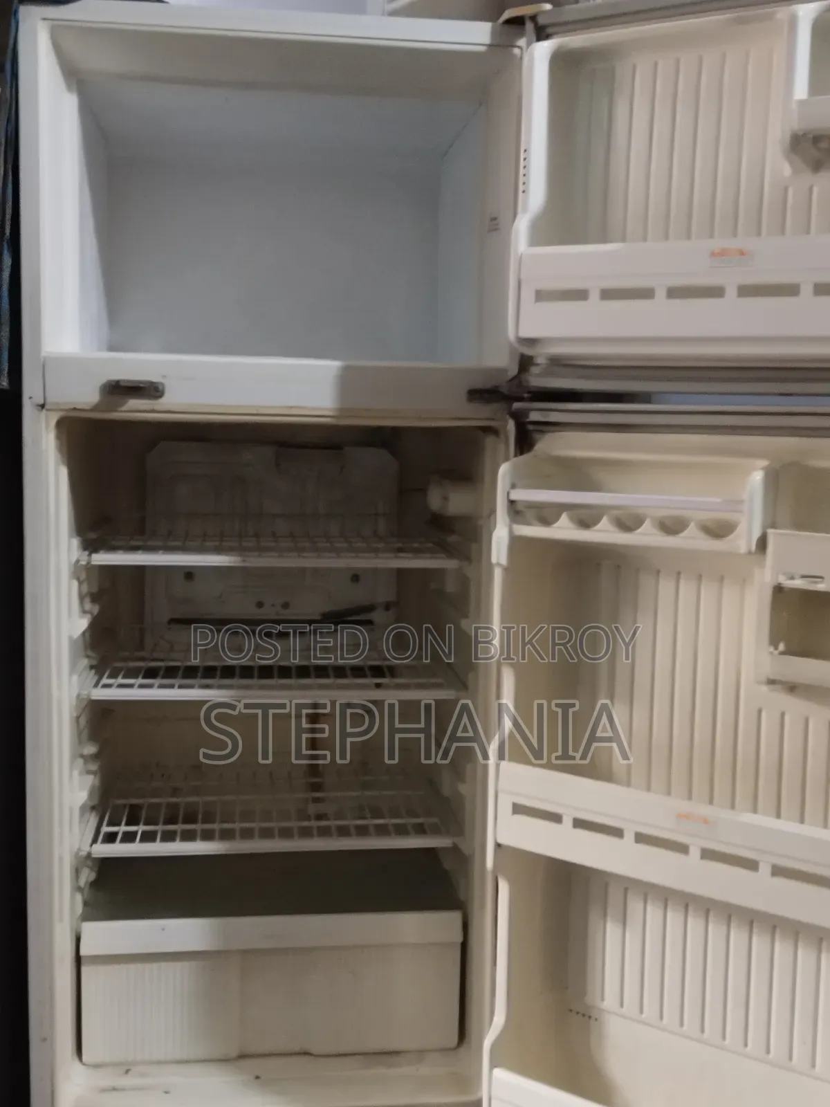 Singer Fridge