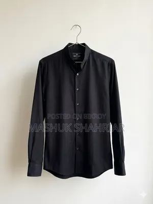Branded Jet Black Mandarin Collar Shirt for Men (Size M)