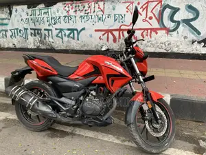 Hero Hunk 2022 Red