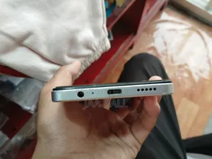 Vivo Y19 128 GB White
