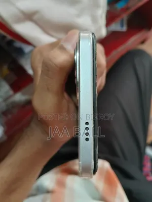 Vivo Y19 128 GB White