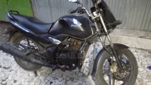 Honda CB 2010 Black