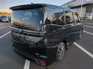Toyota Voxy 2023 Black
