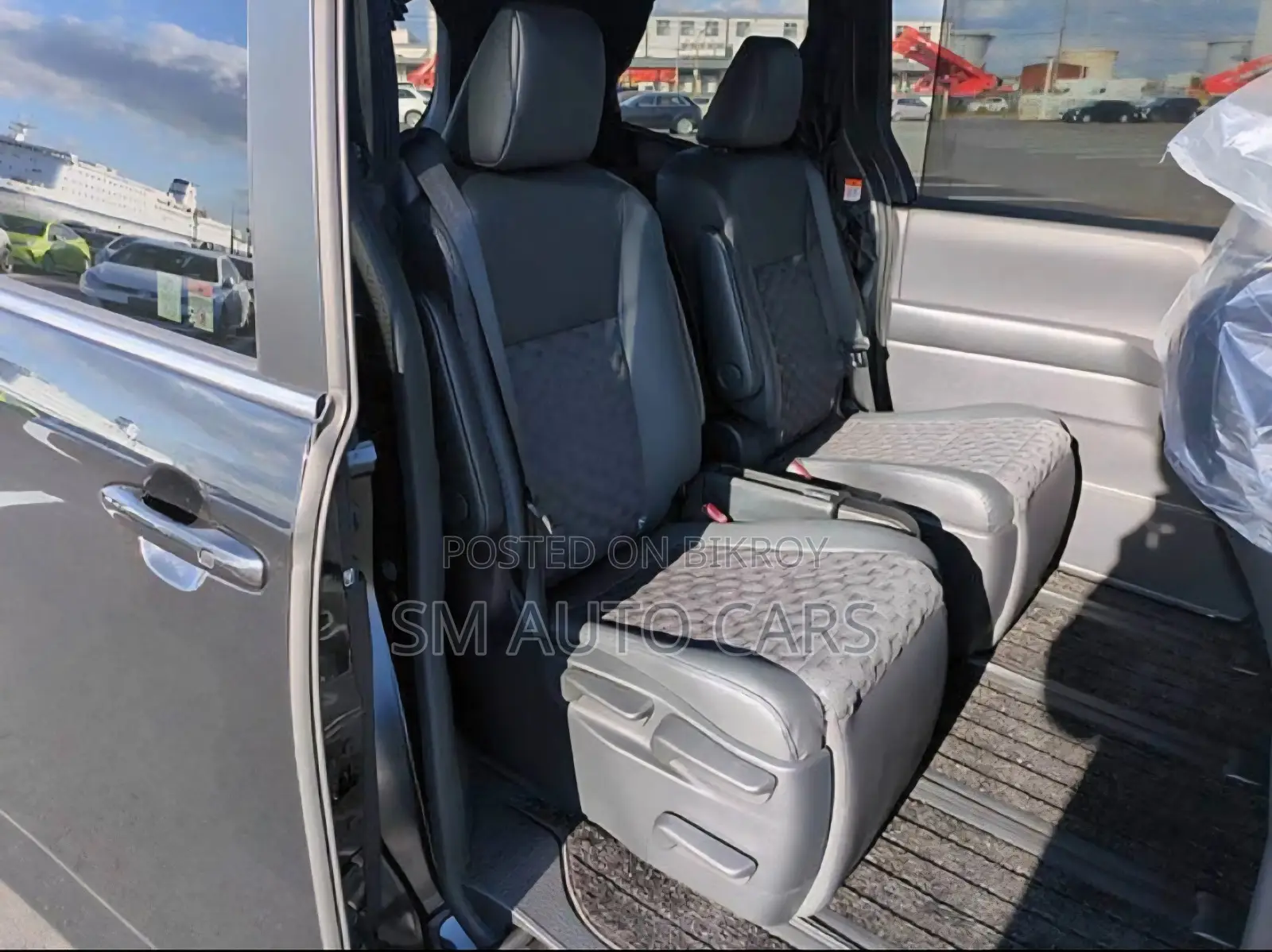 Toyota Voxy 2023 Black
