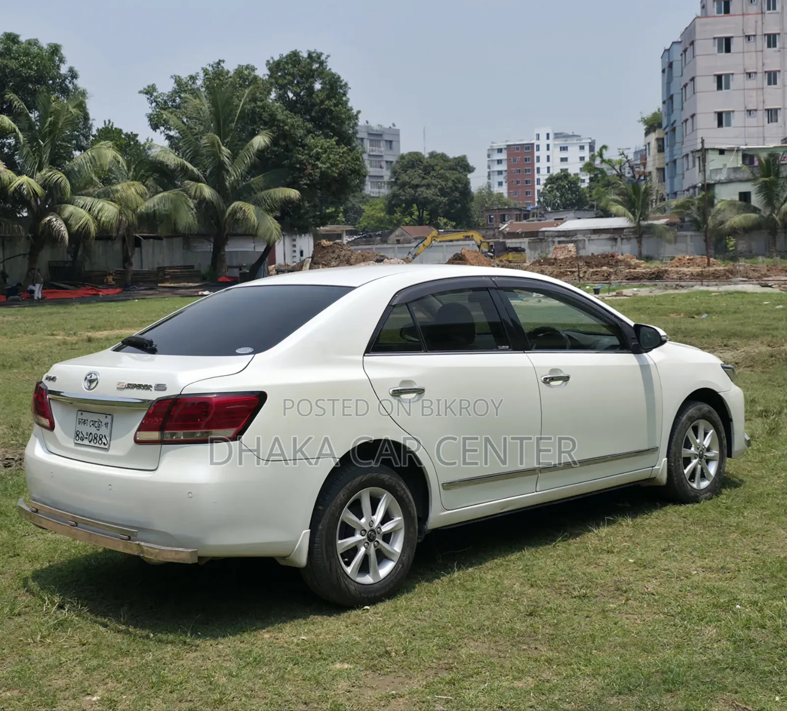 Toyota Premio 1.5 FWD 2018 Pearl