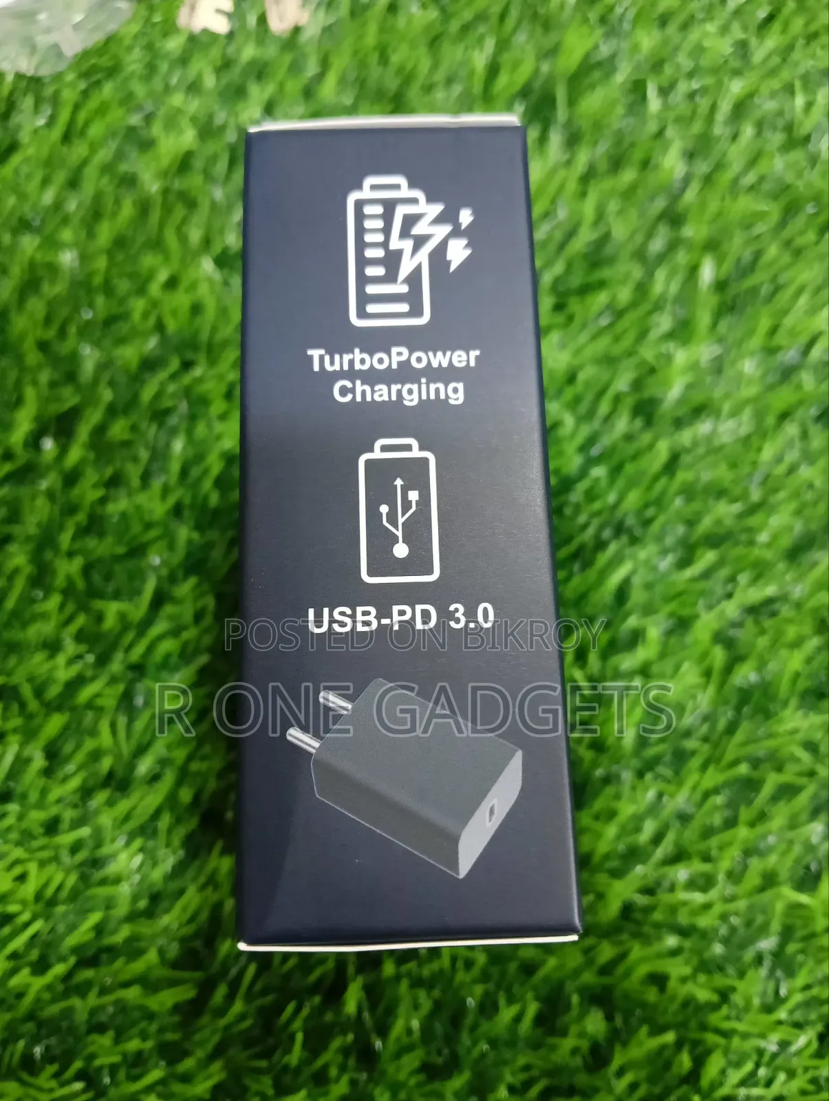 Motorola 68 Watt Turbo Charger