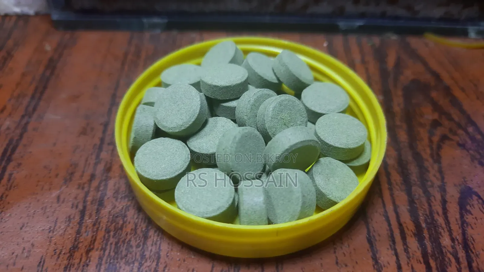 Fish Food Supplements