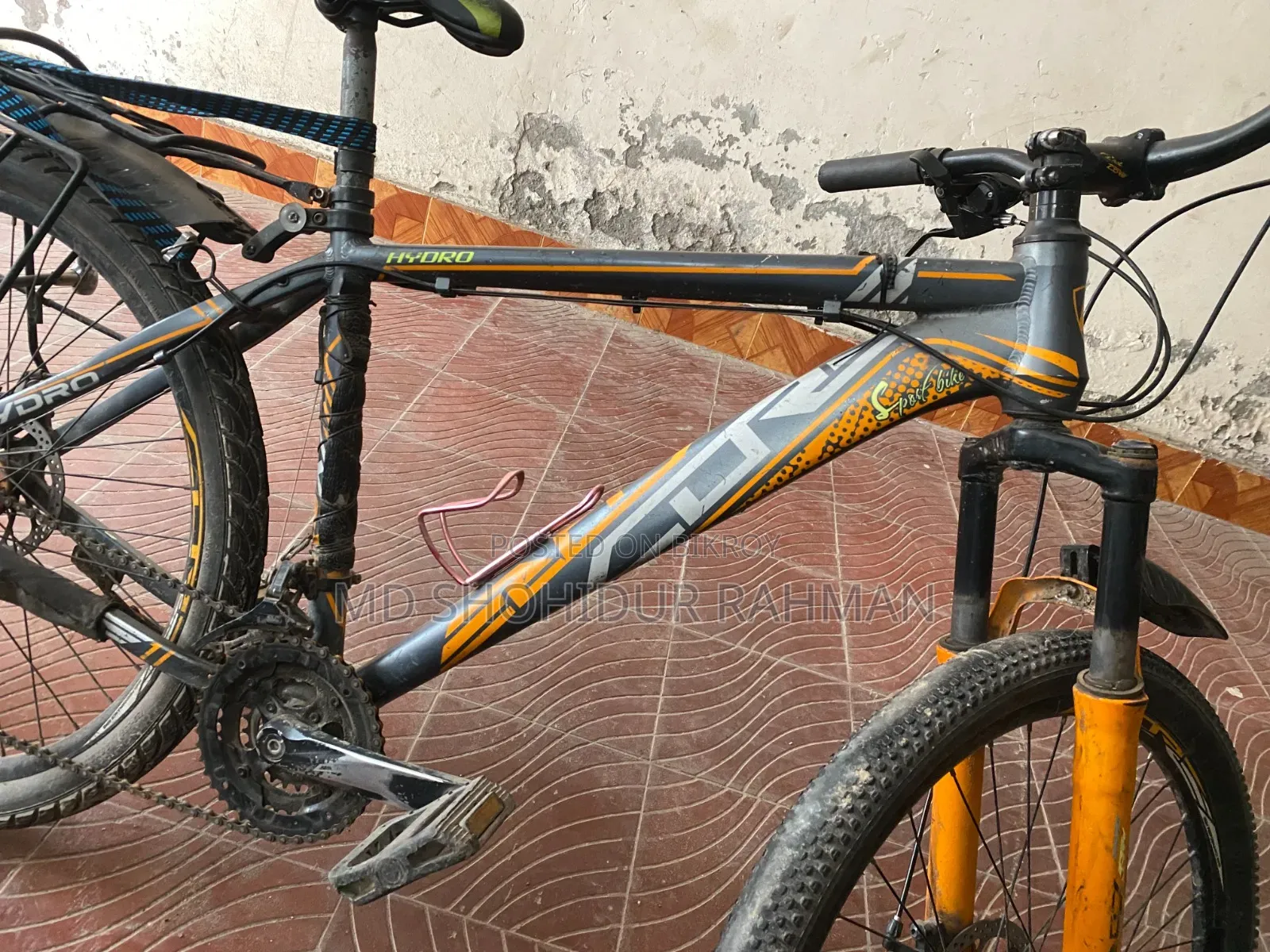 জরুরী টাকার দরকার তাই সাইকেলটি বিক্রি করে দিব