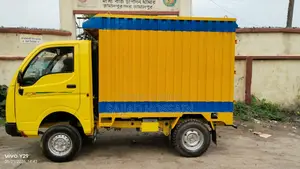 Tata LP 2013 Yellow