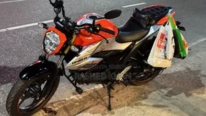 Suzuki Gixxer Fi ABS 2024 Orange