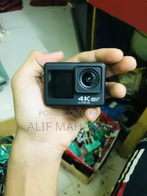 Dual Screen Camera