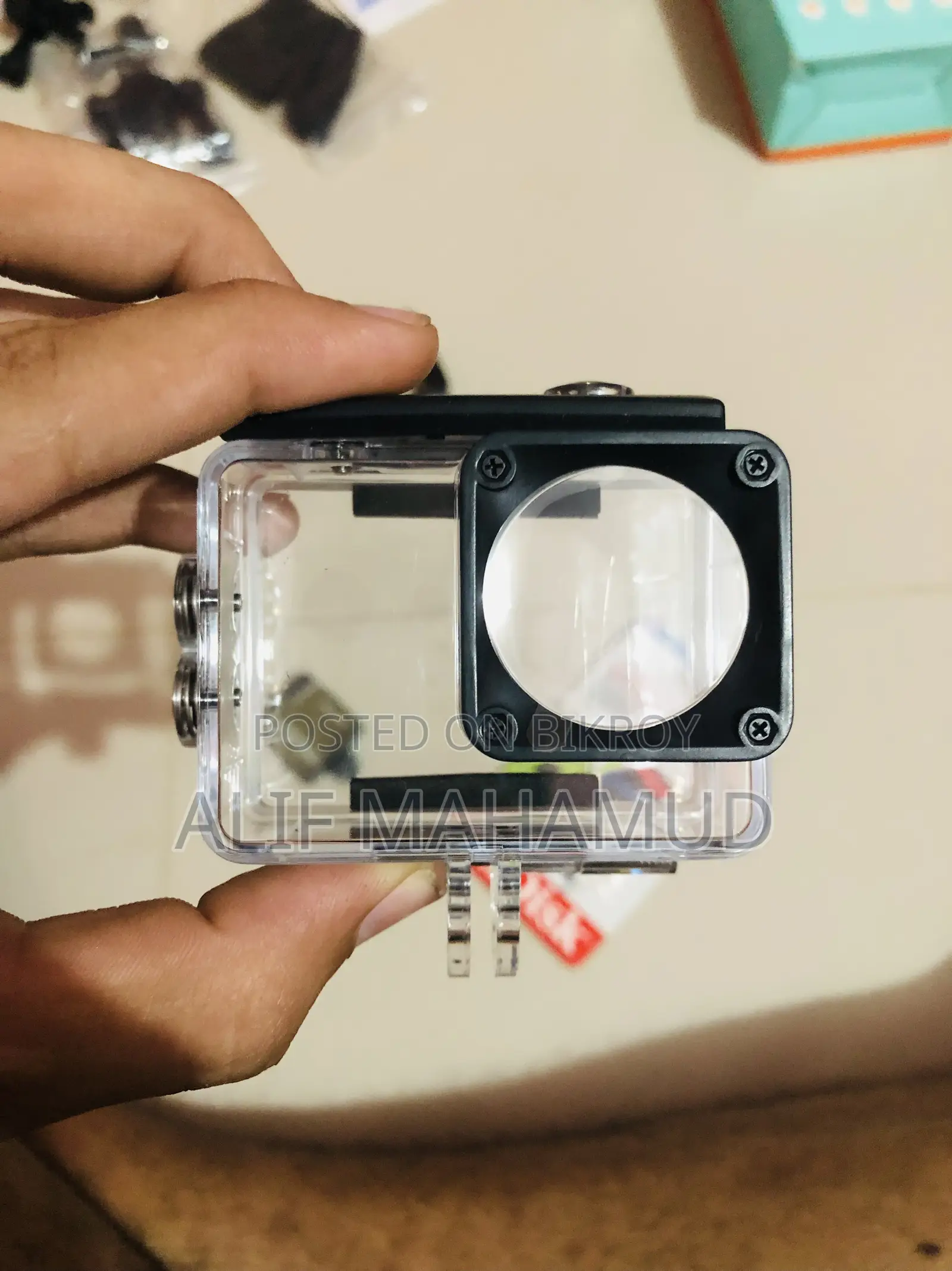 Dual Screen Camera