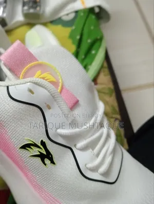 Woman's Running Shoes