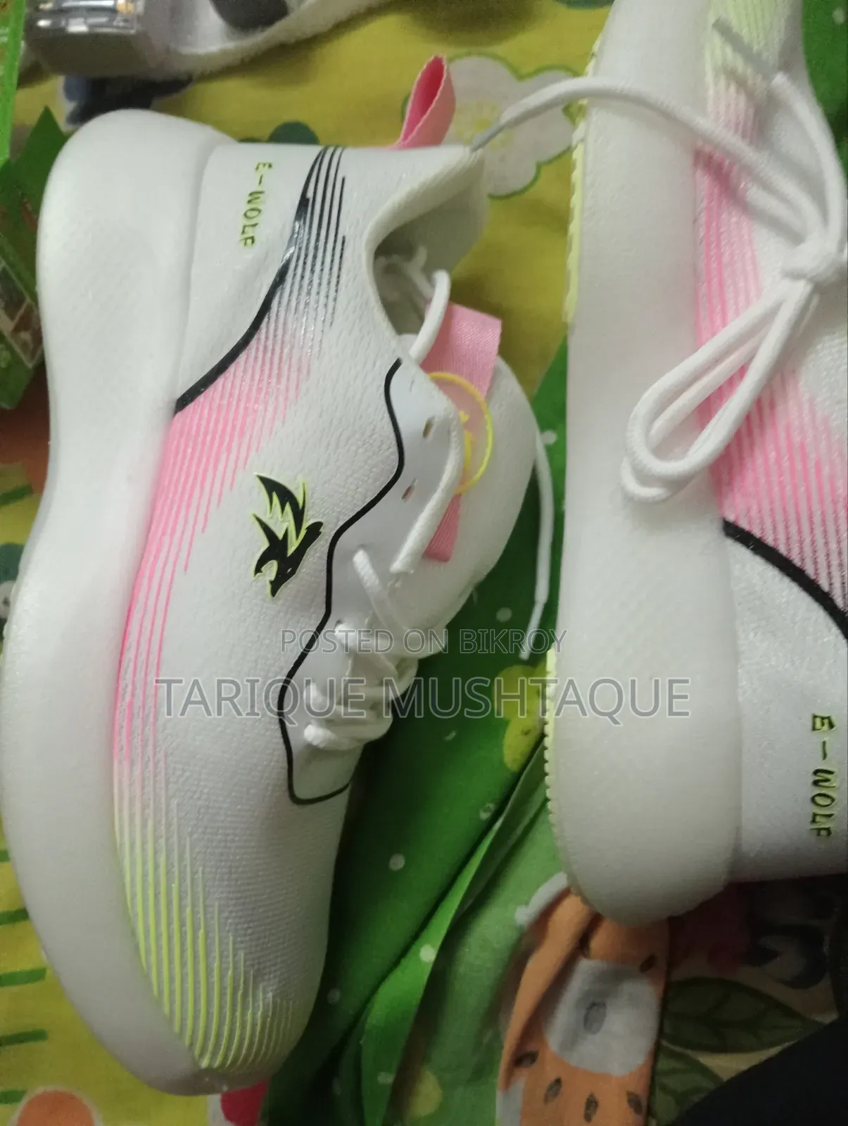 Woman's Running Shoes