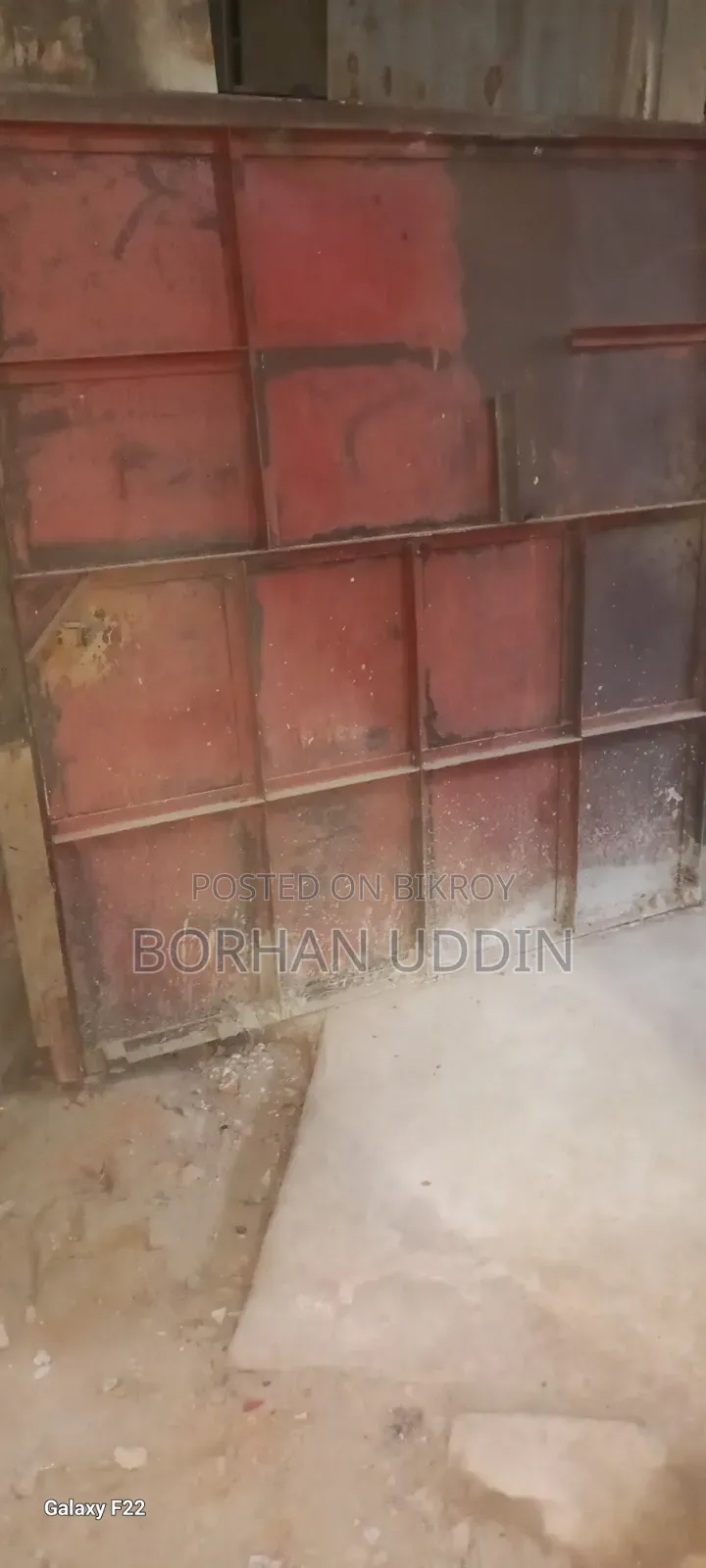 Iron Plate Staircase