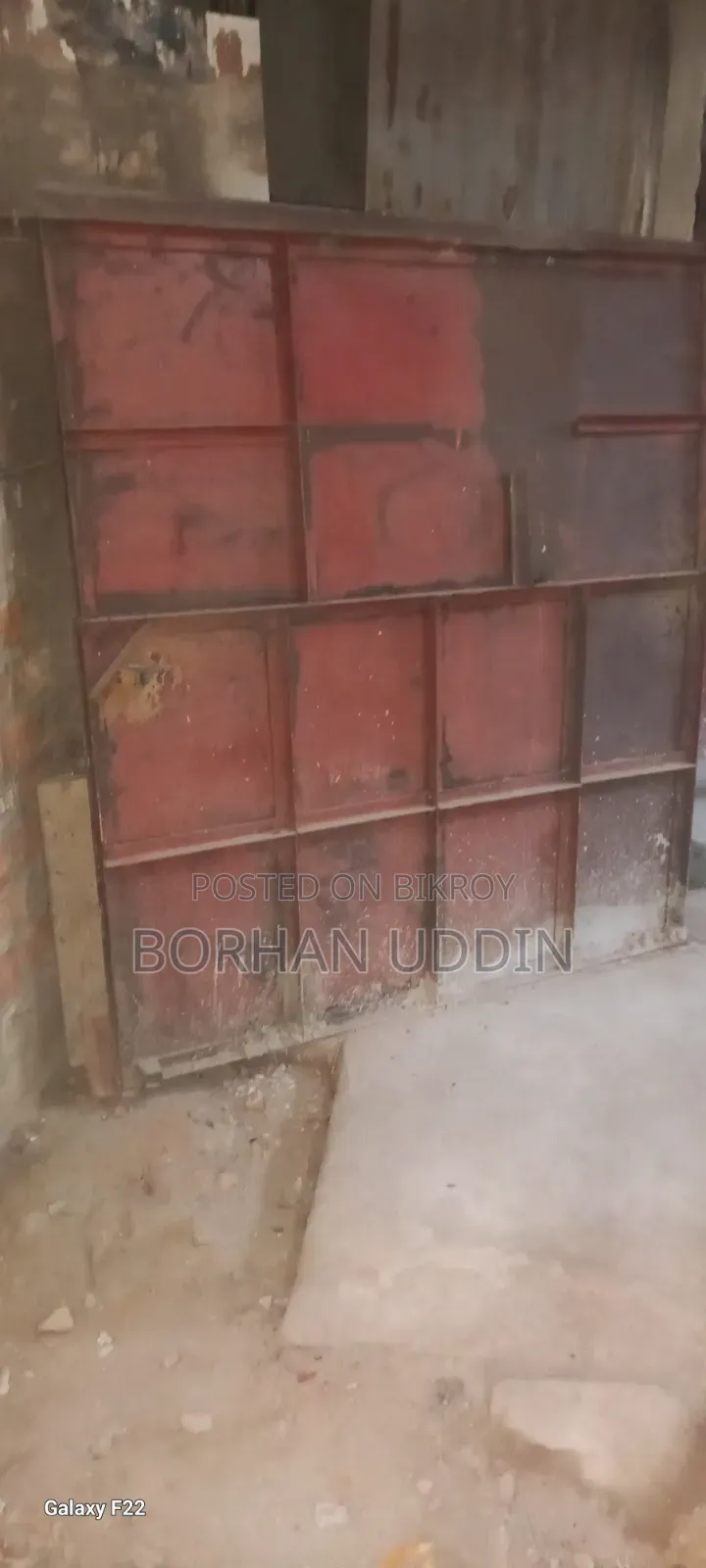 Iron Plate Staircase