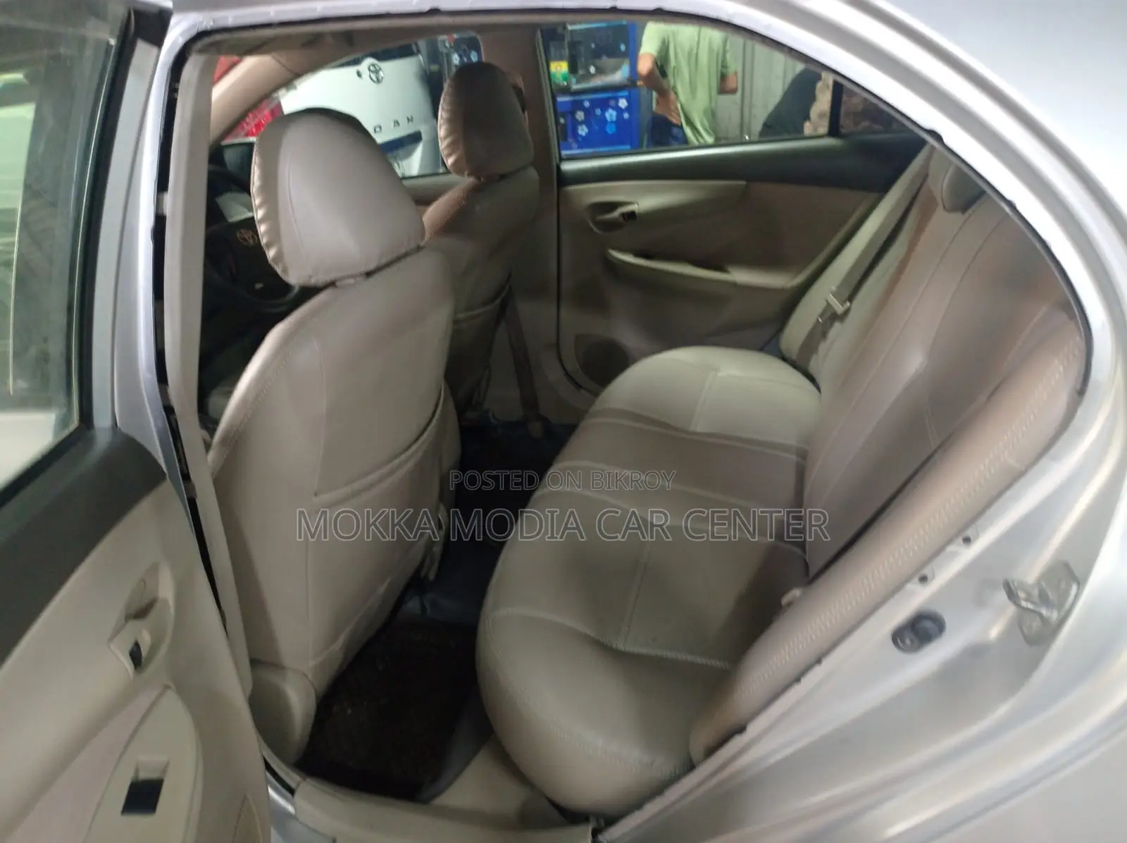 Toyota Axio 2010 Silver