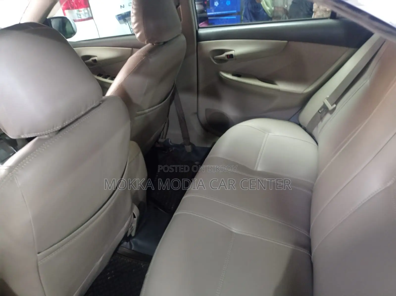Toyota Axio 2010 Silver