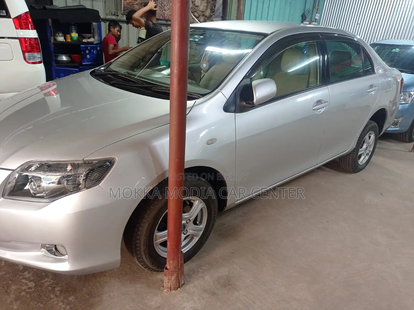 Toyota Axio 2010 Silver