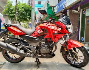 Hero Hunk 2022 Red
