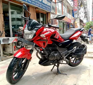 Hero Hunk 2022 Red