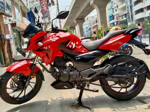 Hero Hunk 2022 Red