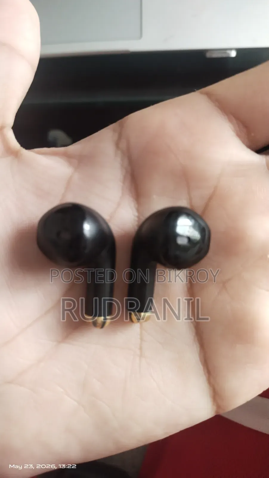 Airpods On Sale !!