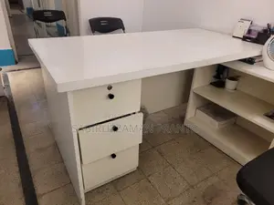 Executive Table Chair – Premium White Finish