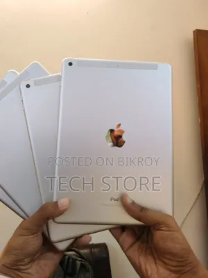 Apple iPad 9.7 32 GB White