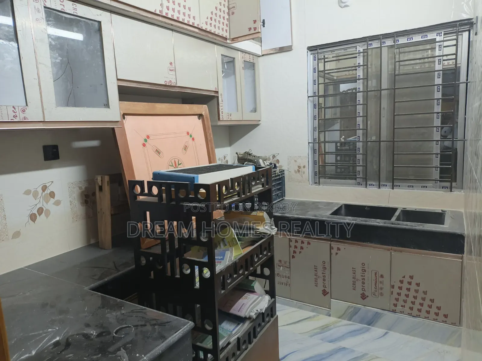 মিরপুরে ৩ বেডরুমের অ্যাপার্টমেন্ট বিক্রয়ের জন্য