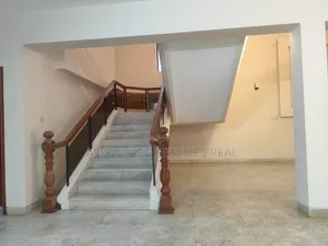 5bdrm Duplex in Gulshan for Rent