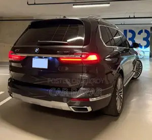 BMW X7 xDrive40i 2022 Gray