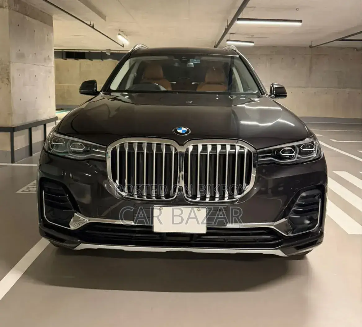 BMW X7 xDrive40i 2022 Gray