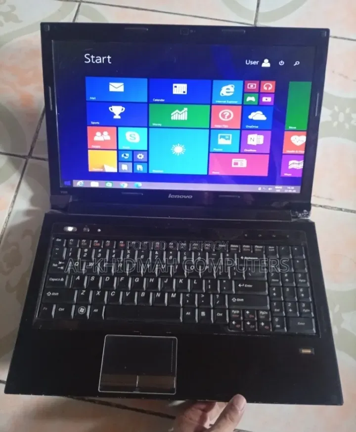 Laptop Lenovo 4GB Intel Core I3 HDD 320GB