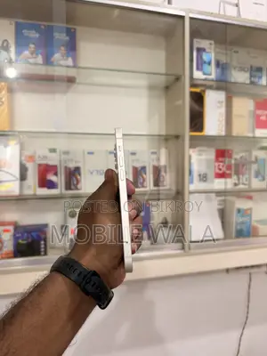 অ্যাপল আইফোন ১২ ১২৮ জিবি সাদা