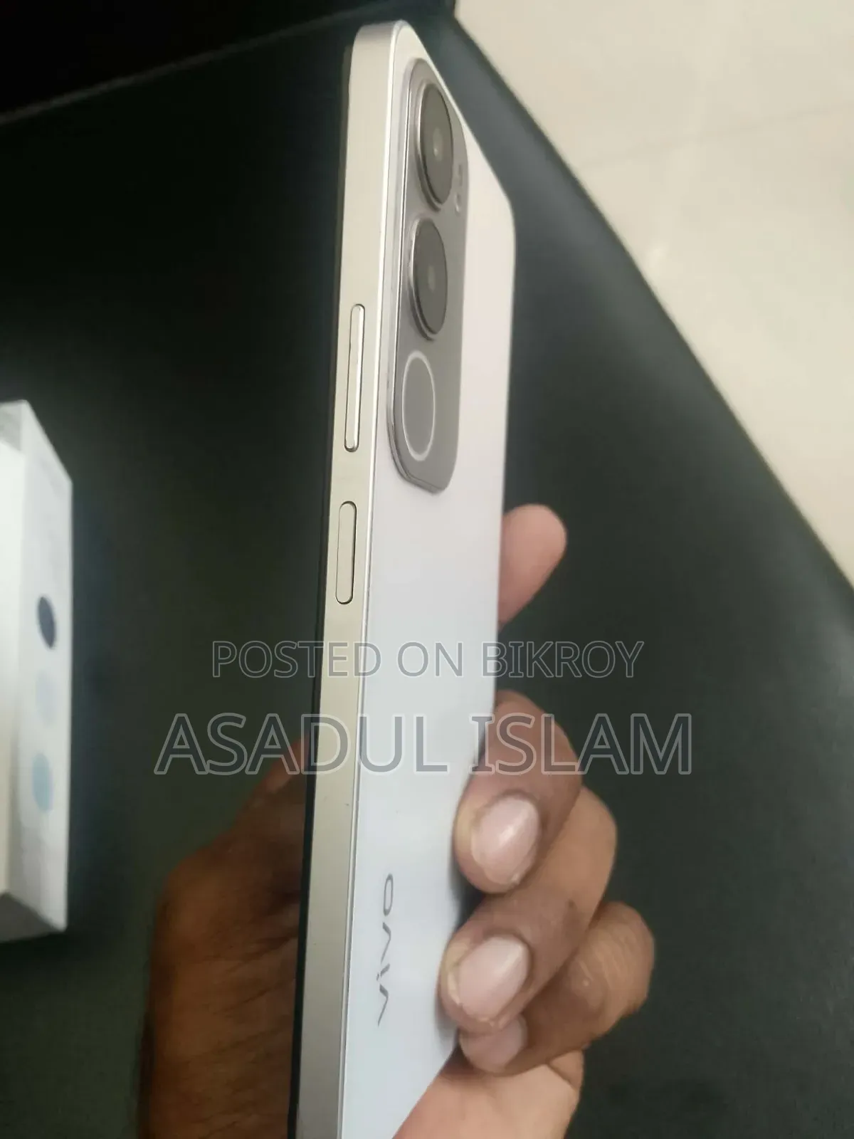 Vivo Y19s 128 GB Silver