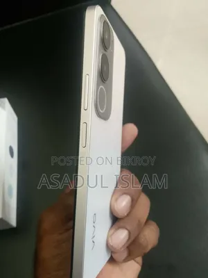 Vivo Y19s 128 GB Silver