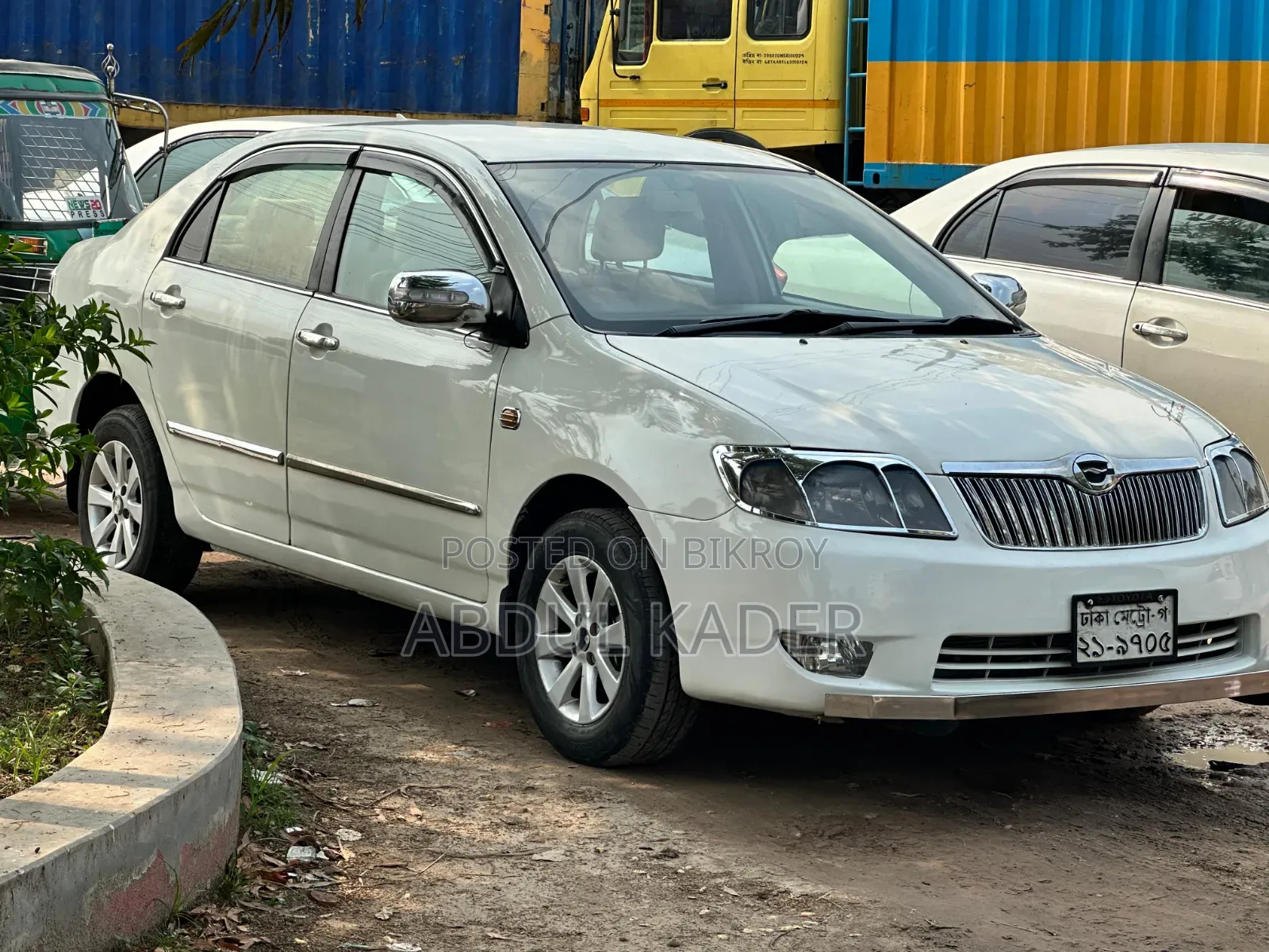 Toyota Corolla 2004 White