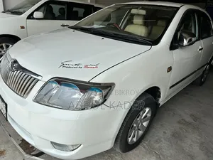 Toyota Corolla 2004 White