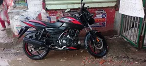 Bajaj Pulsar 150 2024 Black
