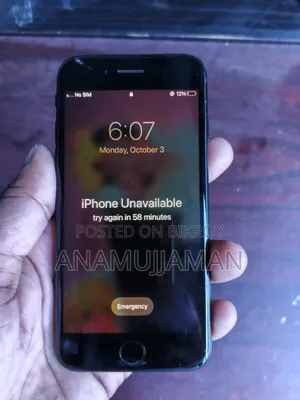 Apple iPhone SE 64 GB Black