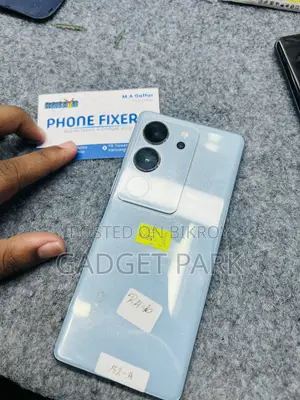 Vivo V29 5G 128 GB ব্লু