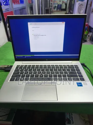 Laptop HP EliteBook 840 G8 8GB Intel Core I5 SSD 256GB