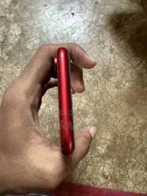 অ্যাপল আইফোন এক্সআর ১২৮ জিবি রেড