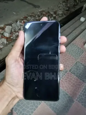 New Motorola Moto G 8 GB Blue
