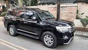 Toyota Land Cruiser 4.5 V8 VXR 2018 Black