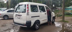 Toyota Noah 2007 White