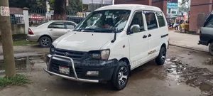 Toyota Noah 2007 White