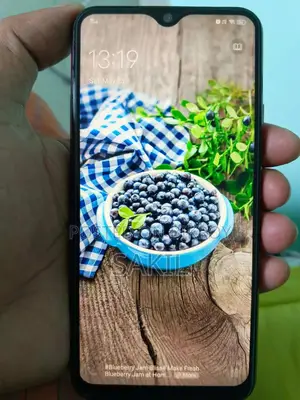 Vivo Y12 64 GB Red