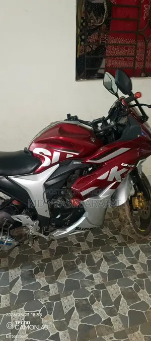 Suzuki Gixxer SF FI 2022 Pink